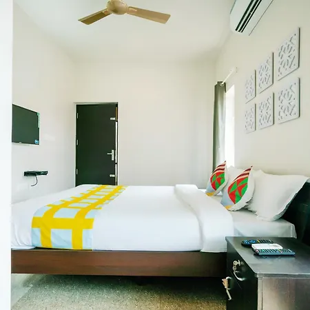 Hotel O Elegant Kings Park Residency Tripunithura Exterior photo