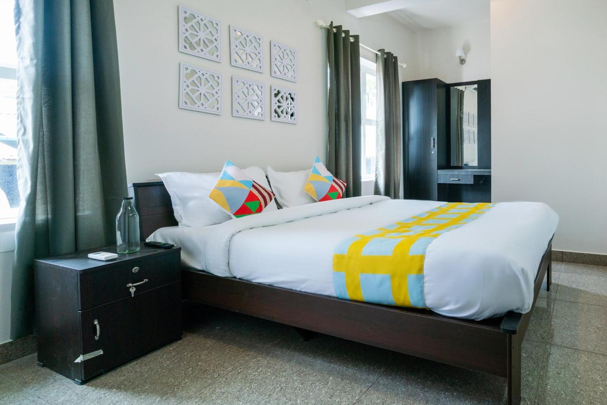 Apartment O Elegant Kings Park Residency Tripunithura